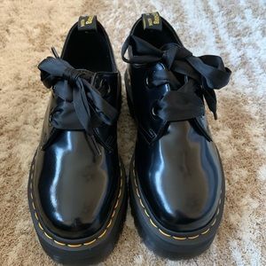 Dr. Martens Holly Platform